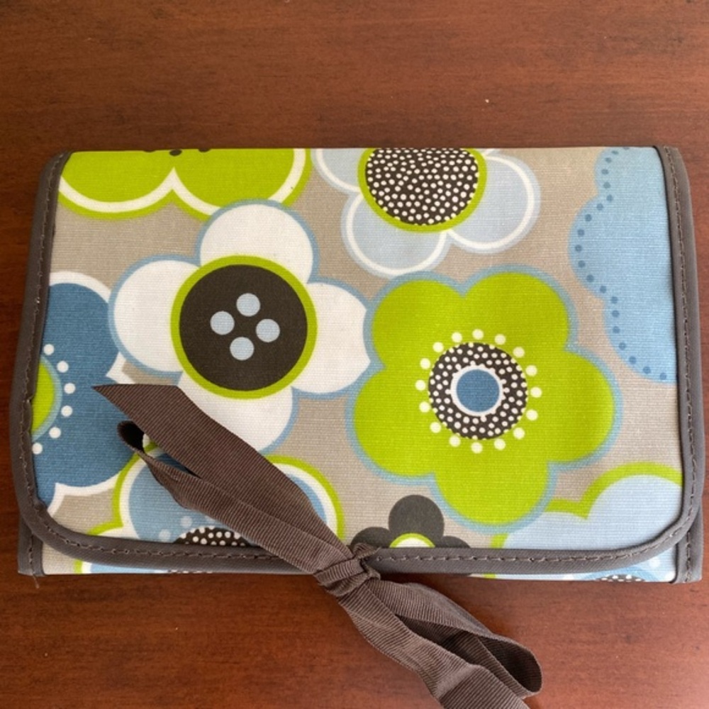 Thirty One Binder Notebook Kindle Tablet Clutch